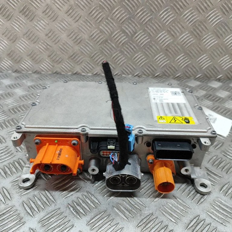 Inverter (pingemuundur) – Mercedes-Benz EQC (2019-)