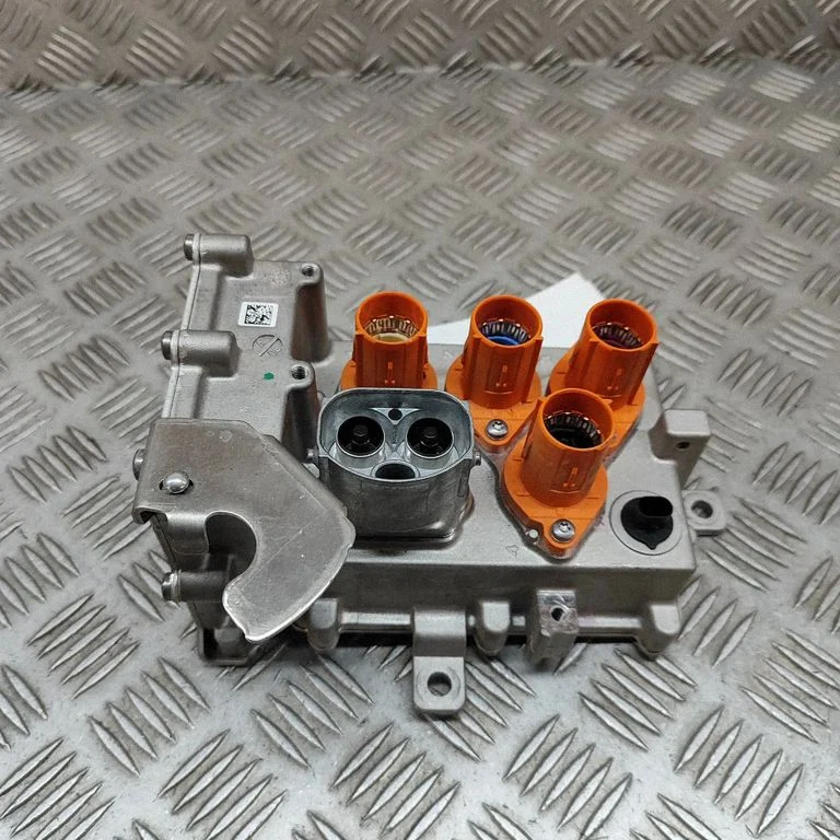 Inverter (pingemuundur) – Mercedes-Benz EQC (2019-)