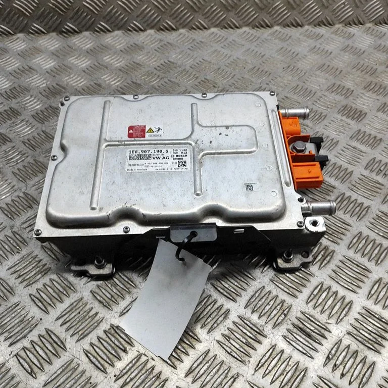 Voltage converter inverter – Volkswagen ID.4 (2020-)