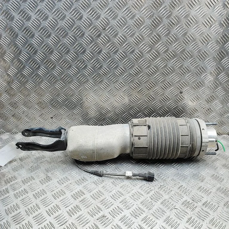 Air suspension front shock absorber 971616038G