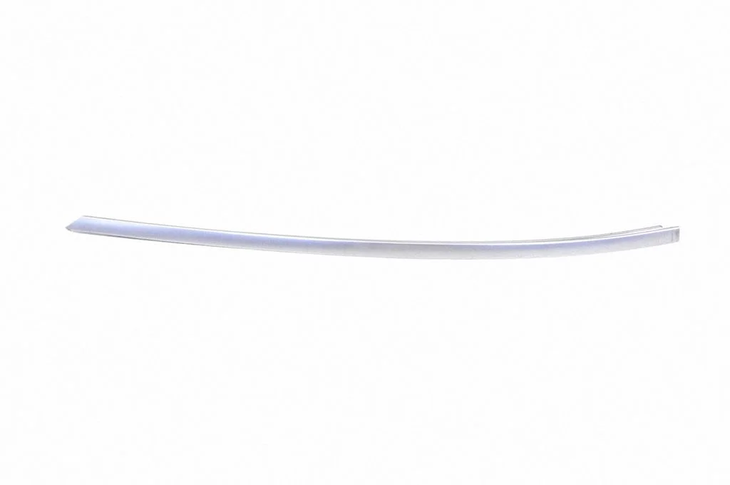 Windshield trim 7315418