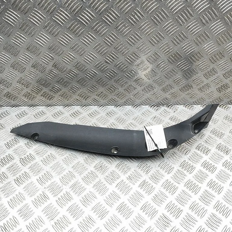 Fender end trim 992853266