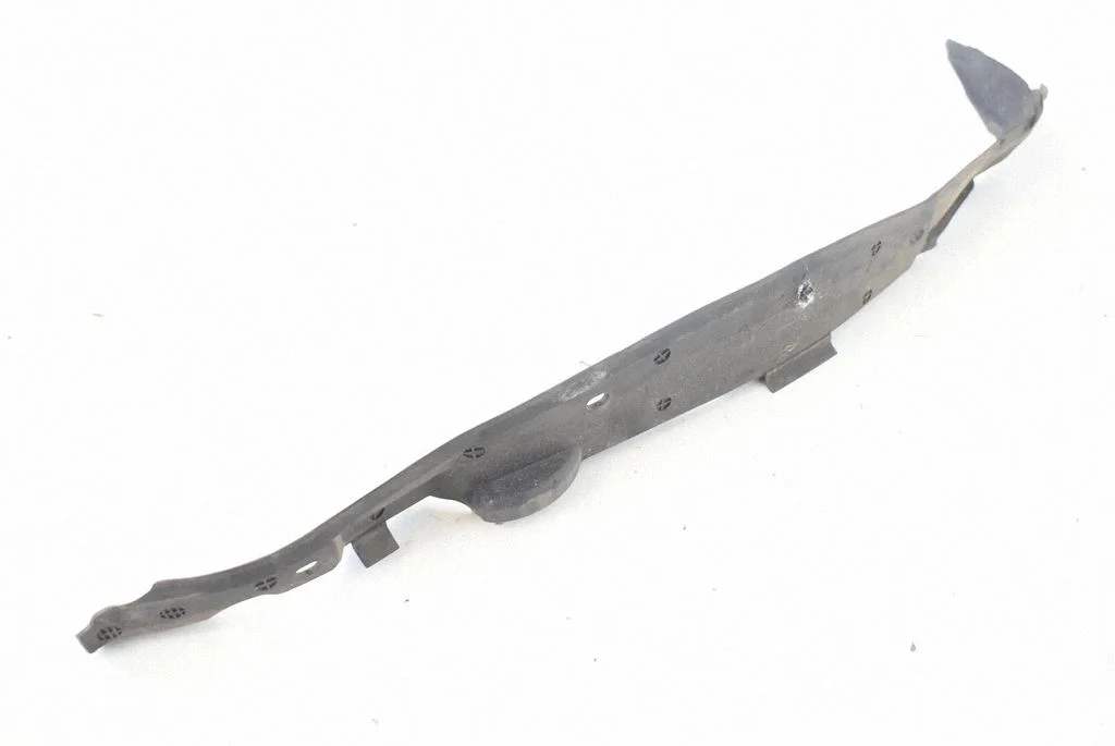 Spārna nobeiguma apdare 631301MA0A