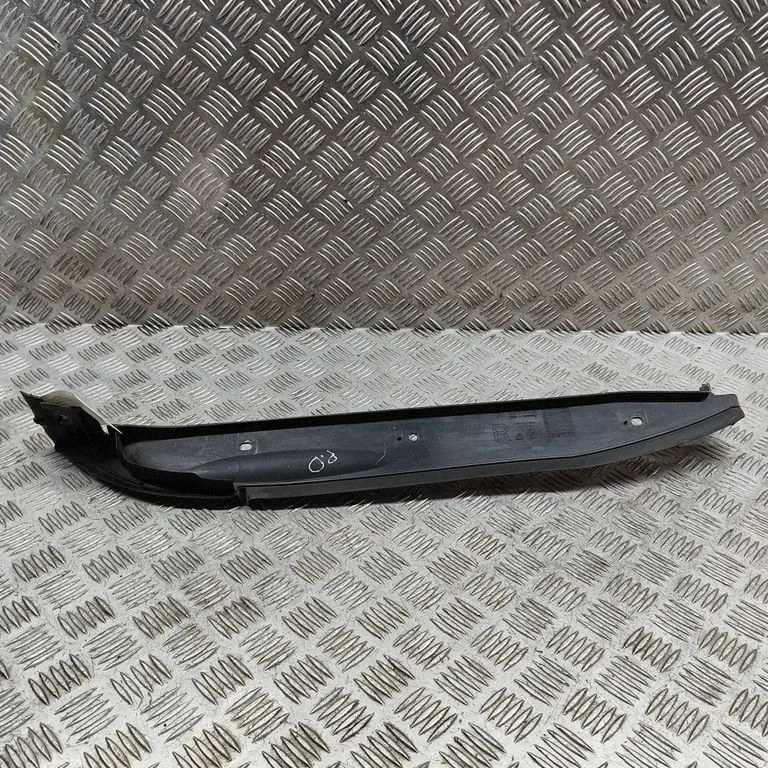 Fender end trim – Porsche Macan (95B) (2014-2018)