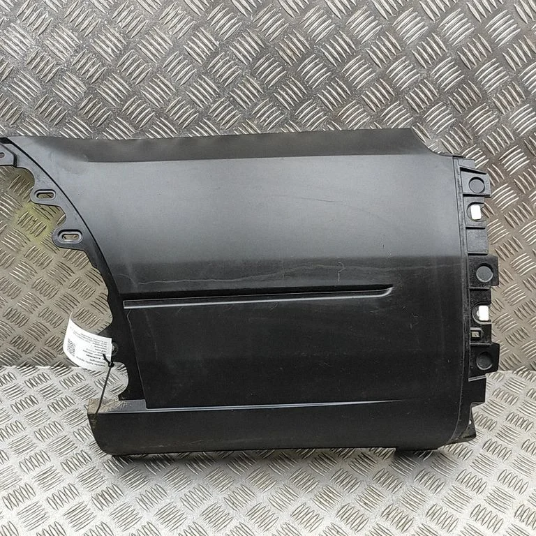 Listwa błotnika tylnego BK3117927CD