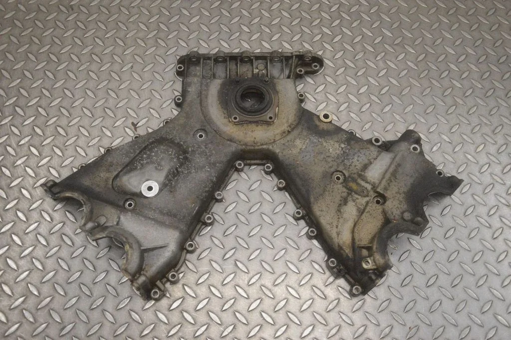 Gāzu sadales ķēdes vāks – Porsche Cayenne (9PA) (2002-2010)