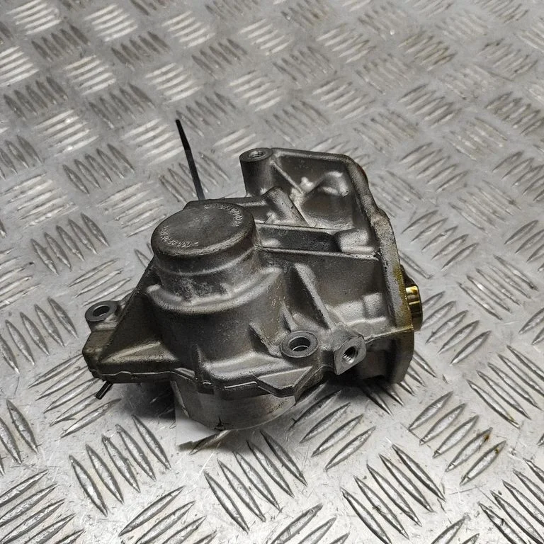 Mechanical fuel pump A2780700330