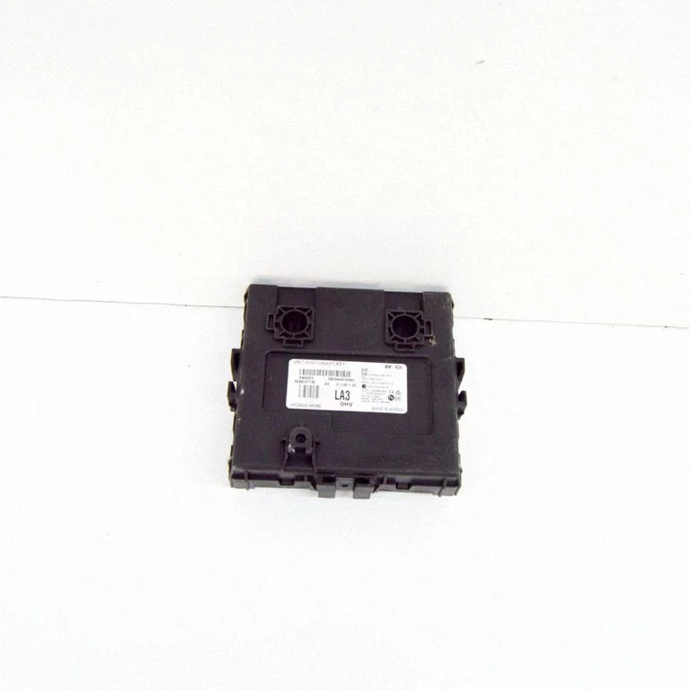 Võtmeta süsteemi KESSY (keyless) juhtplokk/moodul – Hyundai Ioniq (2016-)