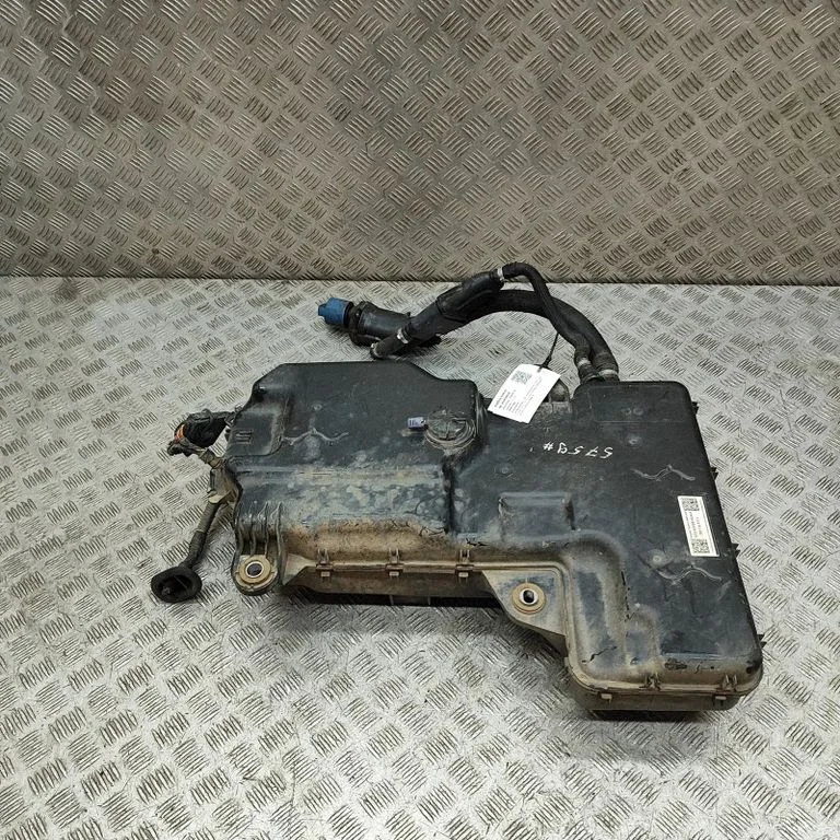 AdBlue šķidruma tvertne 2N0131969A