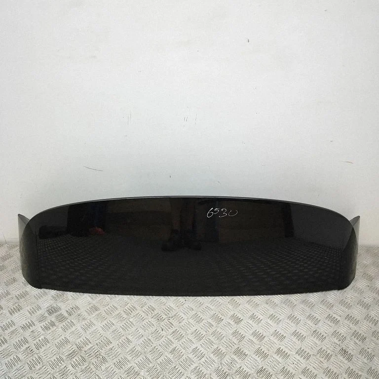Tailgate/trunk spoiler 960305750R