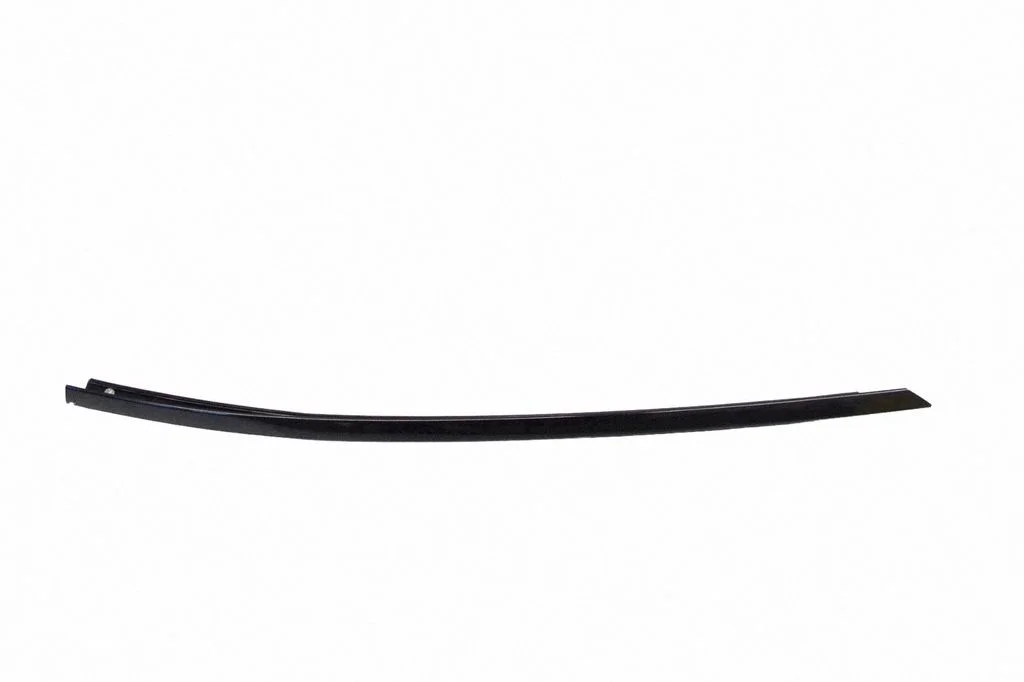 Esiukse klaasi liist – BMW 4-seeria F32 F33 (2013-2020)