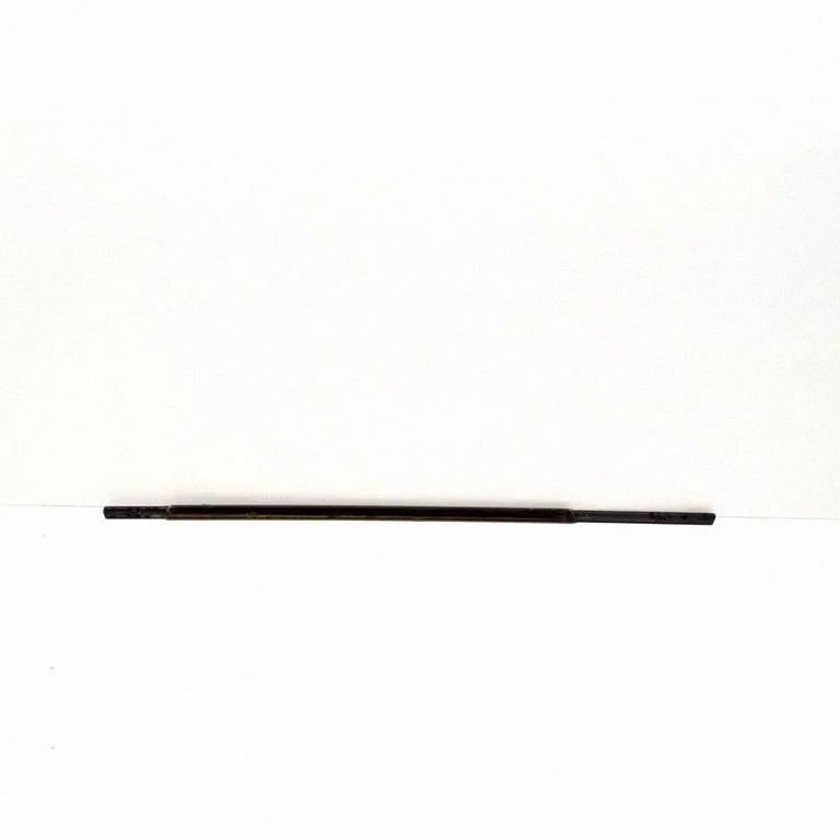 Rear door glass trim molding HK8325597AD