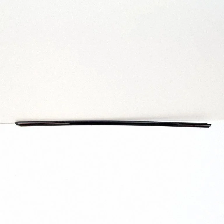 Ukseklaasi liist – BMW 4-seeria F32 F33 (2013-2020)