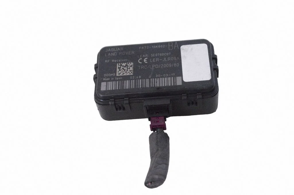 Riepu spiediena vadības bloks FK7215K602BA