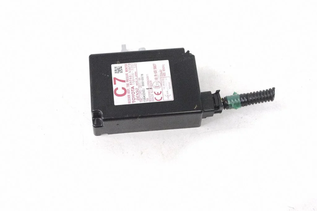 Riepu spiediena vadības bloks 8976053070