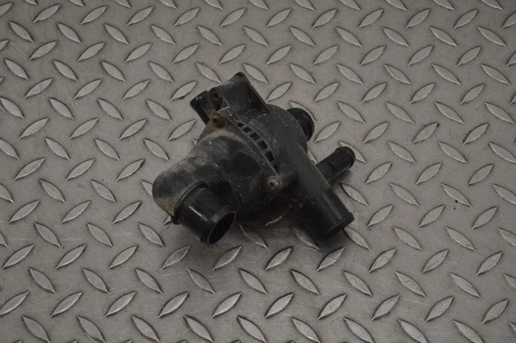Termostat – Jaguar XJ X351 (2009-2019)