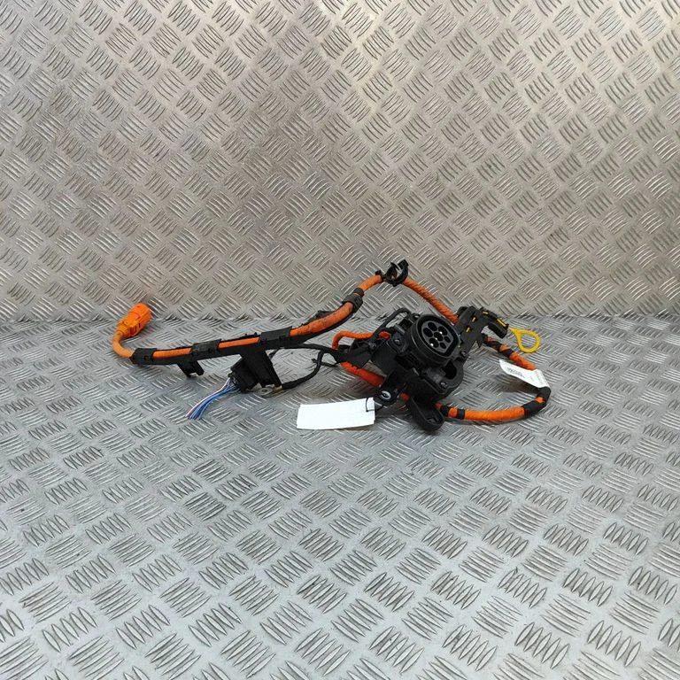 Elektromobiļa uzlādes vads 5WA915564A