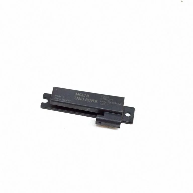 Keyless system antenna – Jaguar F-Pace (2016-)