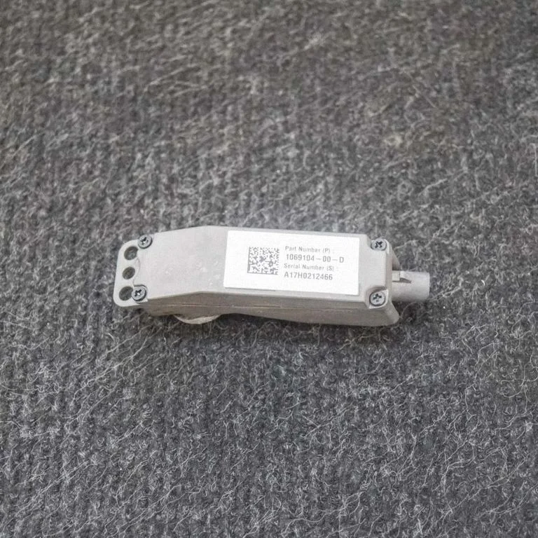 Side fender camera – Tesla Model S (2012-)
