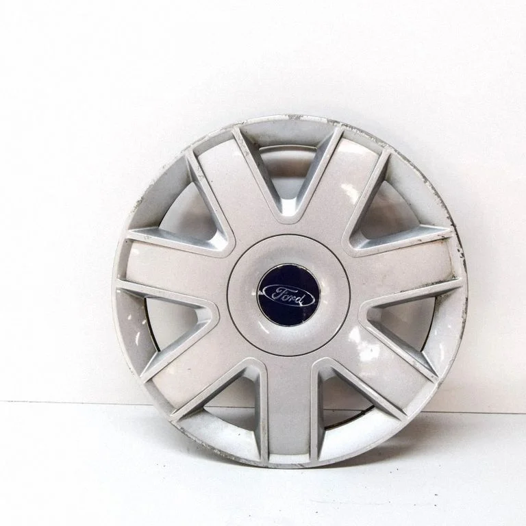Kołpaki oryginalne R20 – Ford Focus (2010-2017)