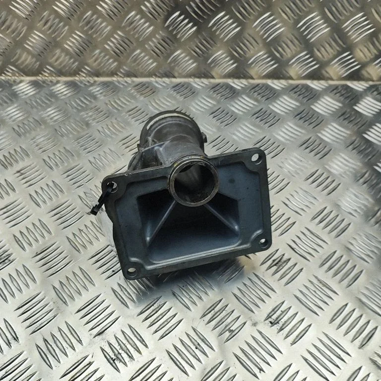 Pusass sajūgs – BMW X5 F15 (2013-2017)