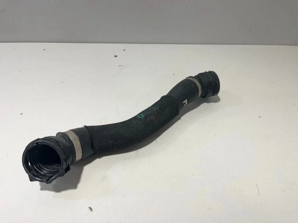 Engine coolant pipe/hose – BMW X7 G07 (2018-)