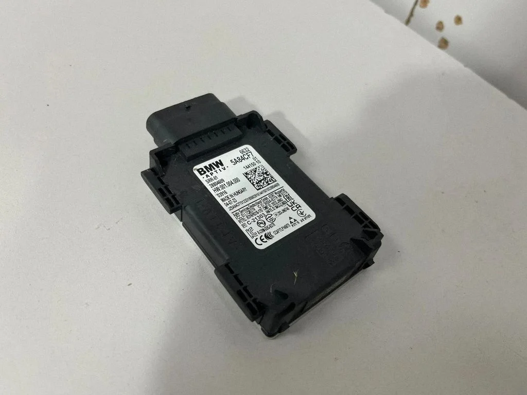 Aklās zonas modulis – BMW 4. sērija G22 G23 G24 G26 (2020-)