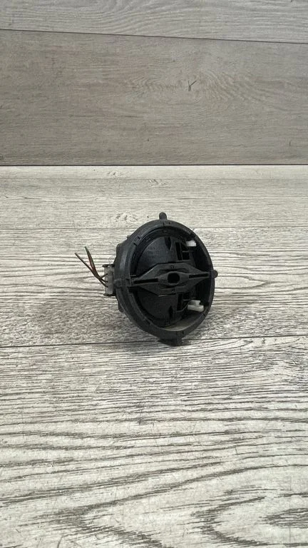 Wing mirror control module – BMW 3 Series E92 E93 (2005-2014)
