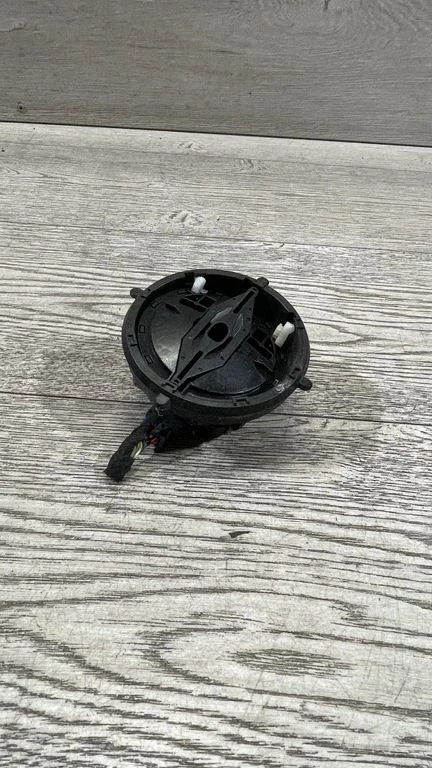 Części lusterka 311101
