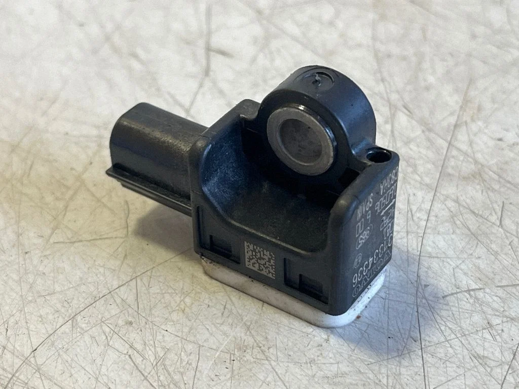 Drošības spilvenu trieciena sensors 31334336