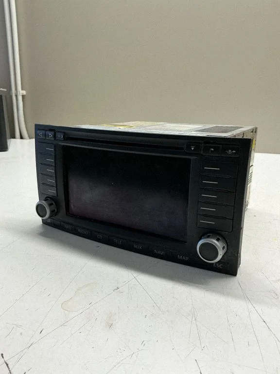 Radio, odtwarzacz CD/DVD, nawigacja 7H0035191B