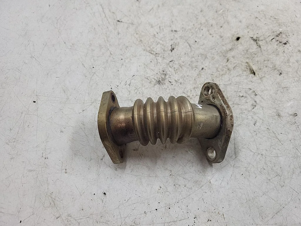 EGR valve line/pipe/hose