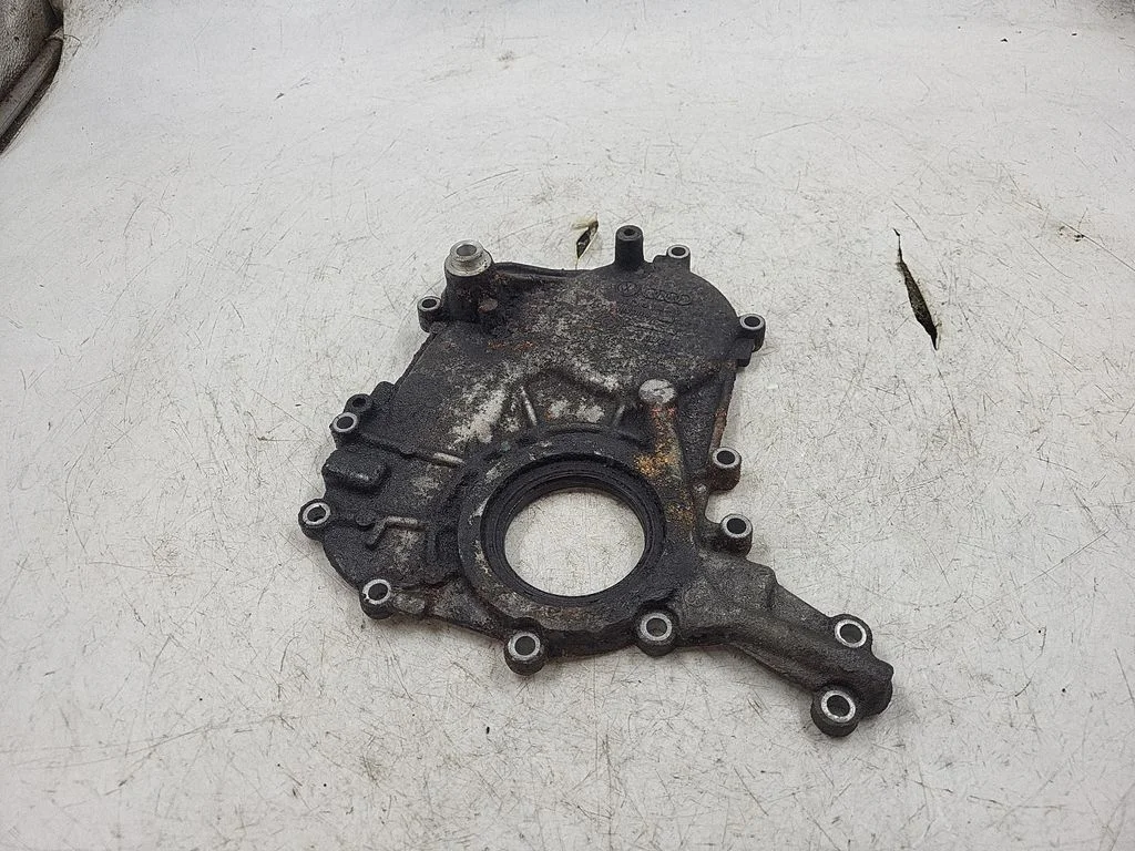 Timing chain cover – Audi A5 Sportback 8TA (2009-2016)