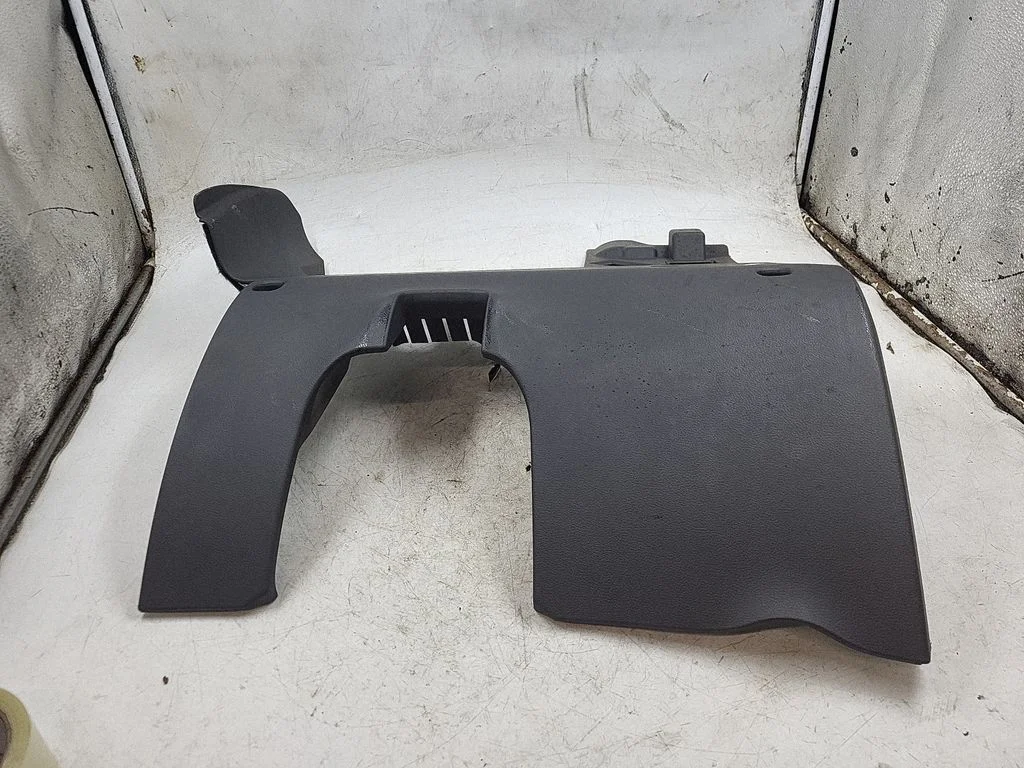 Dashboard lower bottom trim panel 8K1863075