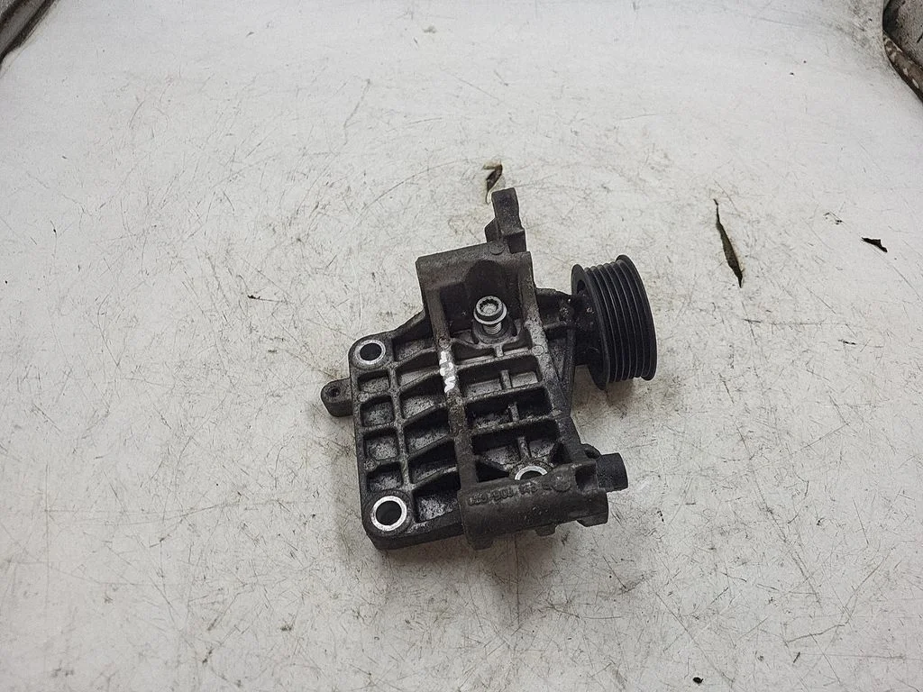 Generator/alternator bracket 059903143S