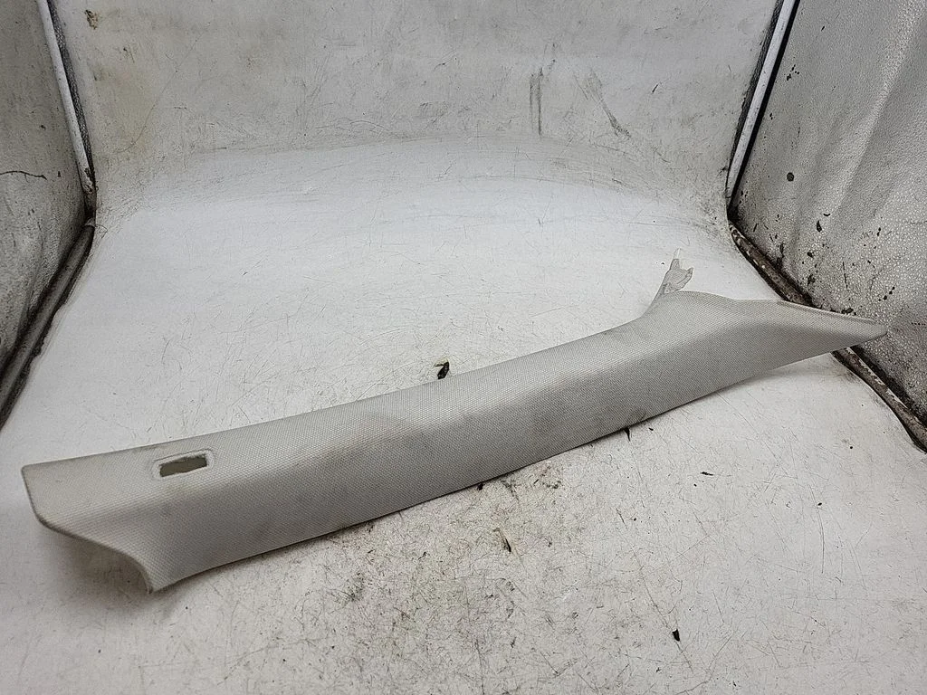 (A) pillar trim – front right