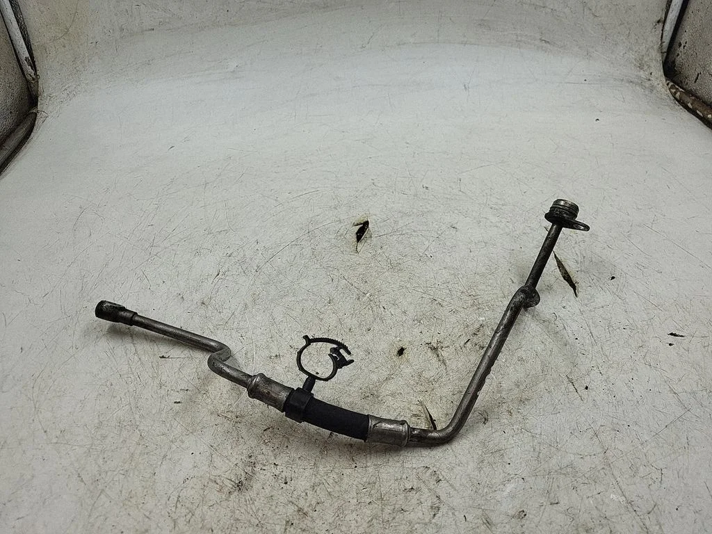 Turbo turbocharger oiling pipe/hose