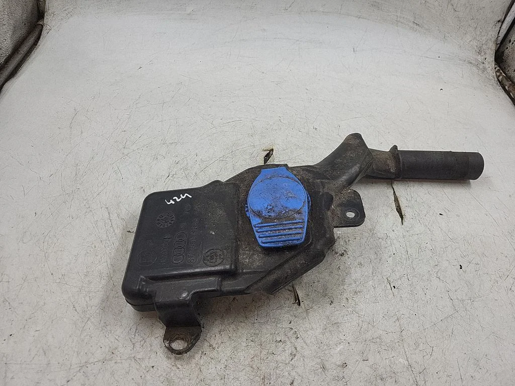 Windshield washer fluid reservoir/tank 8T1955463B