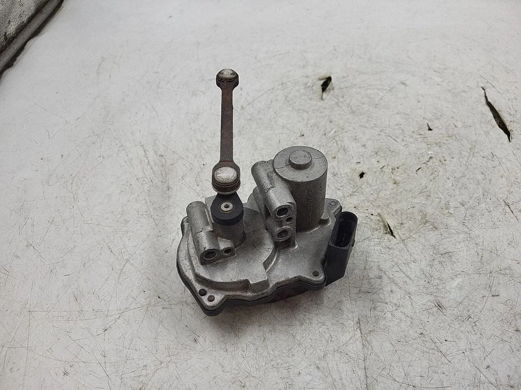 Throttle valve 059129086G