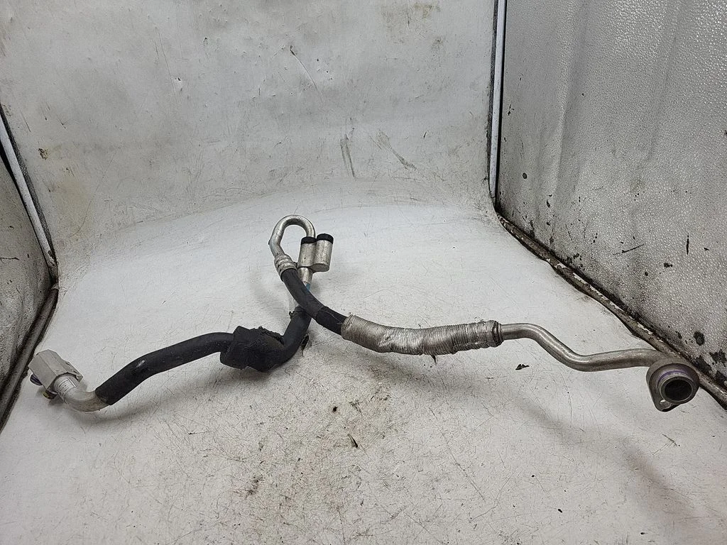 Air conditioning (A/C) pipe/hose – Audi A5 Sportback 8TA (2009-2016)