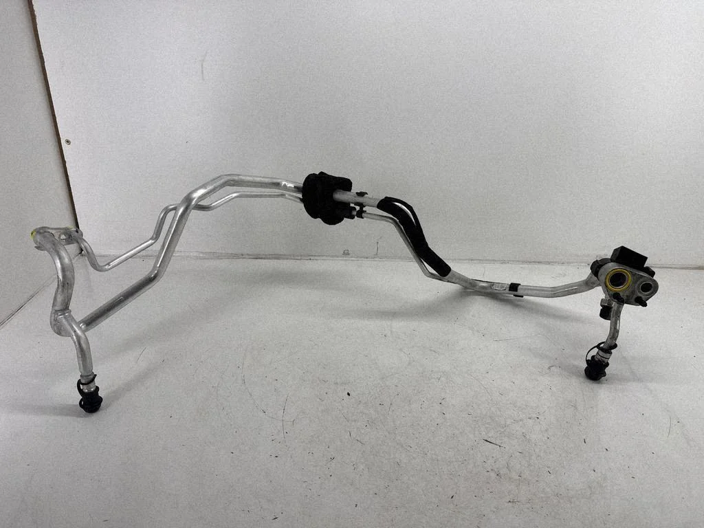 Air conditioning (A/C) pipe/hose – Volvo V60 (2013-2018)