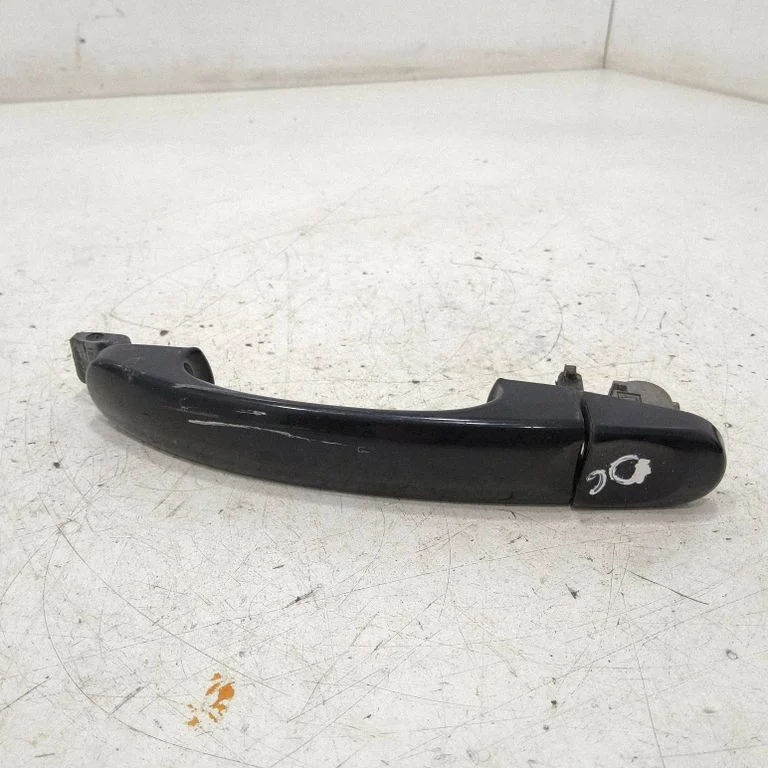 Rear door exterior handle – rear right