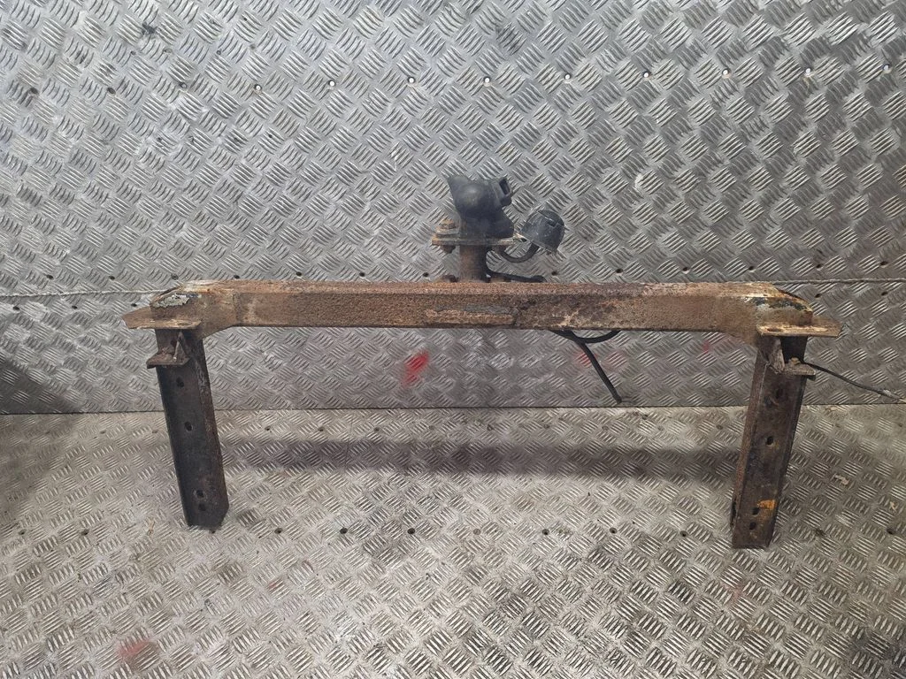 Tow bar set – Audi A4 S4 B5 8D (1994-1999)