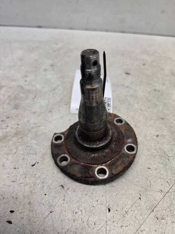 Stub axle – Audi A4 S4 B5 8D (1994-1999)