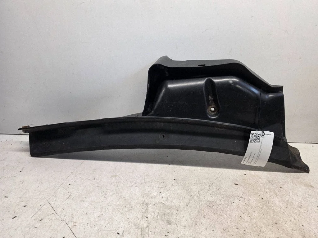 Wiper trim – Audi A4 S4 B5 8D (1994-1999)
