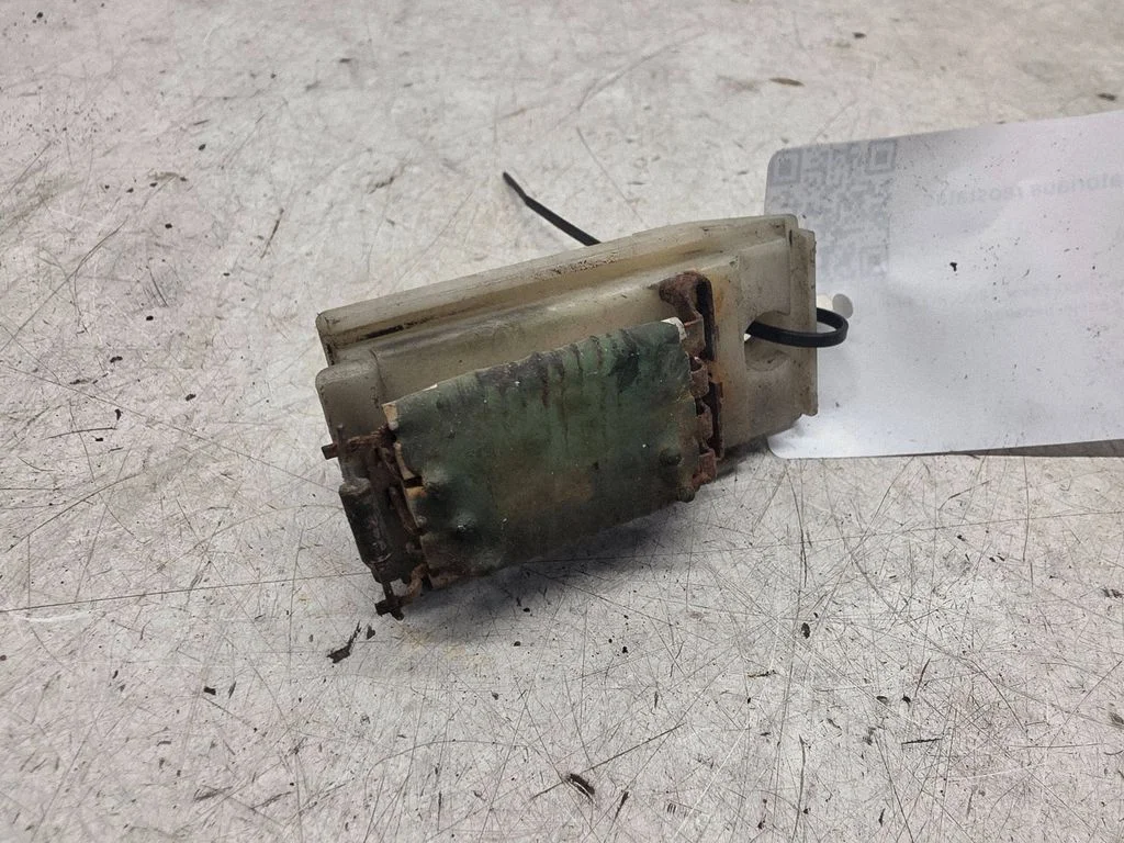 Rezystor dmuchawy XS4H18B647AA