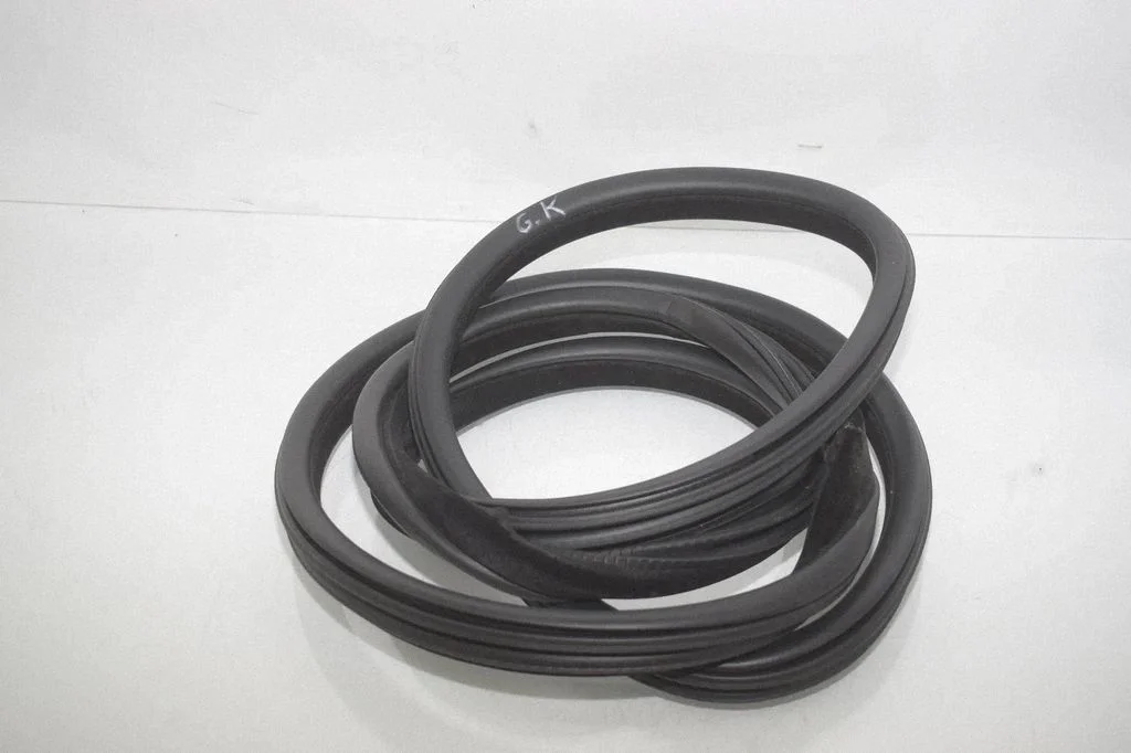 Tagaukse tihend (kere pool) – BMW X5M F85 (2014-2018)