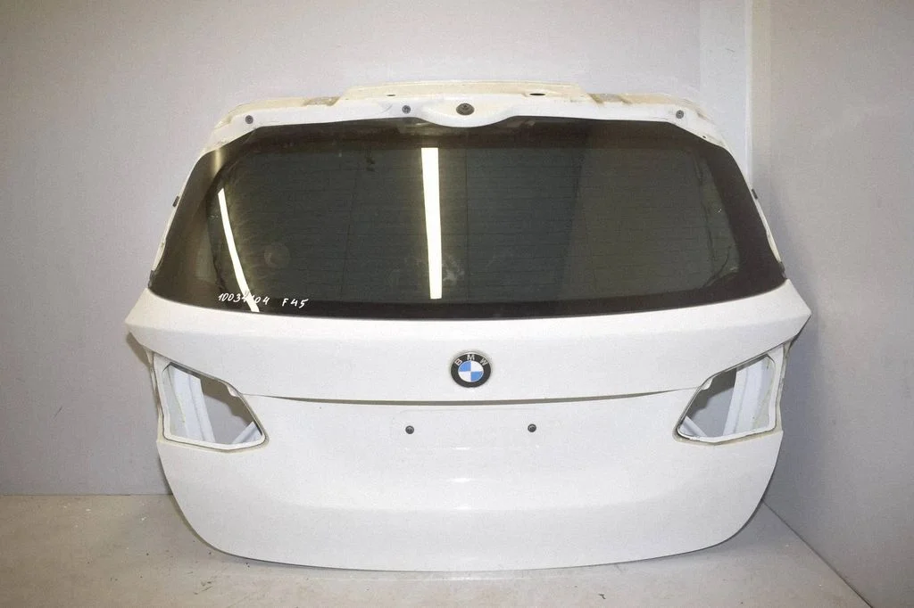 Tailgate/trunk/boot lid
