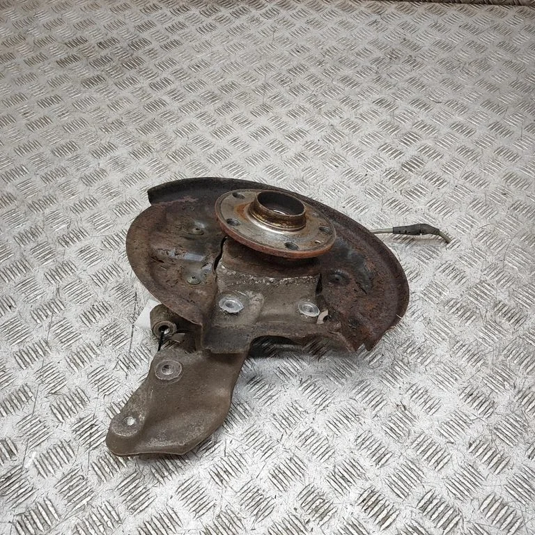 Aizmugurējā rumba 5Q3505436