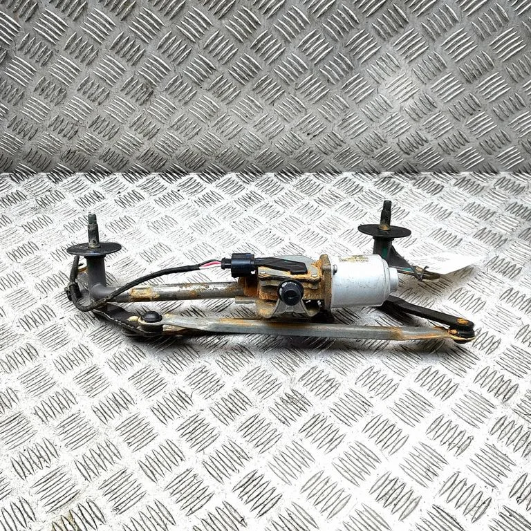 Mechanizm wycieraczek z silniczkiem 1370814200